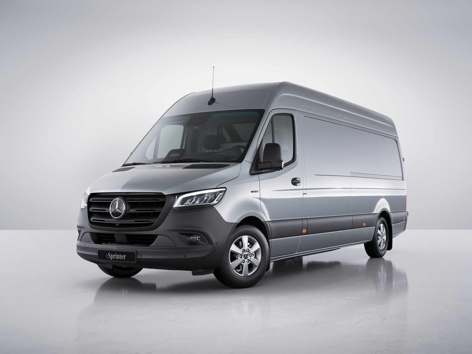Mercedes-Benz eSprinter L2H2