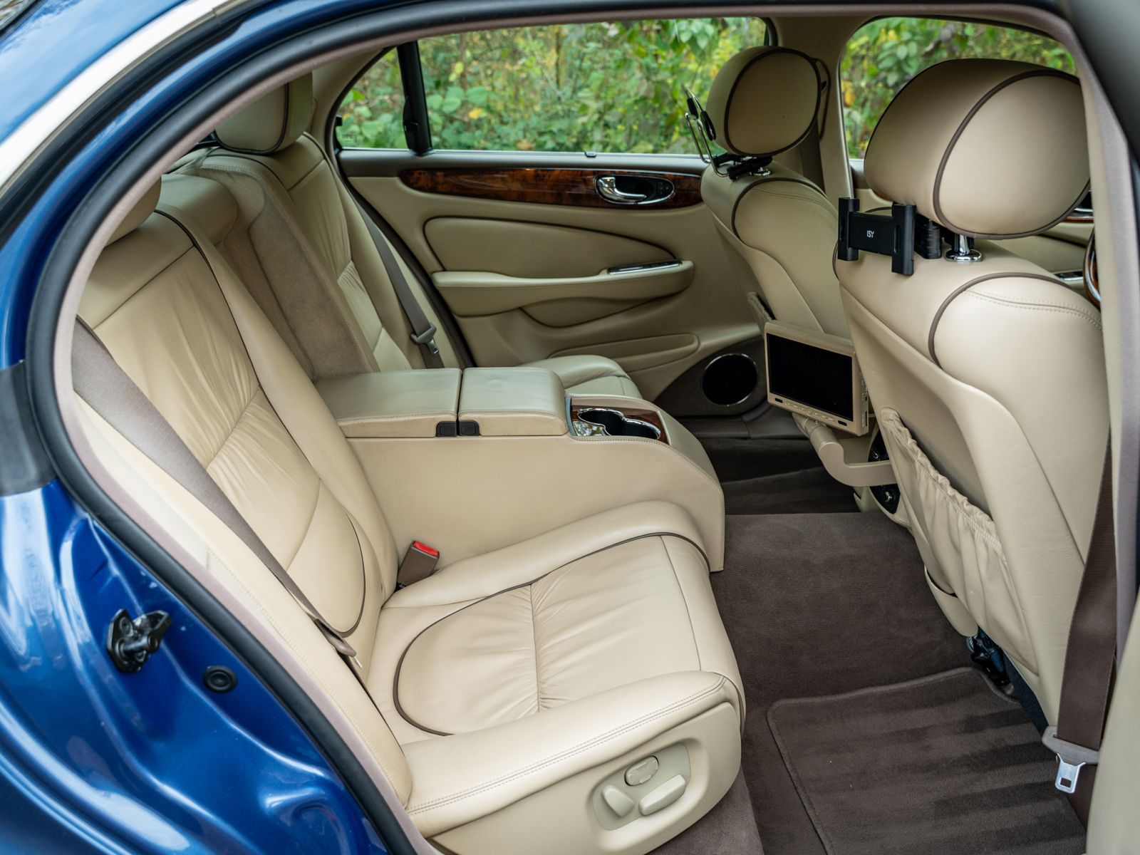 Jaguar XJ achterbank perspectief